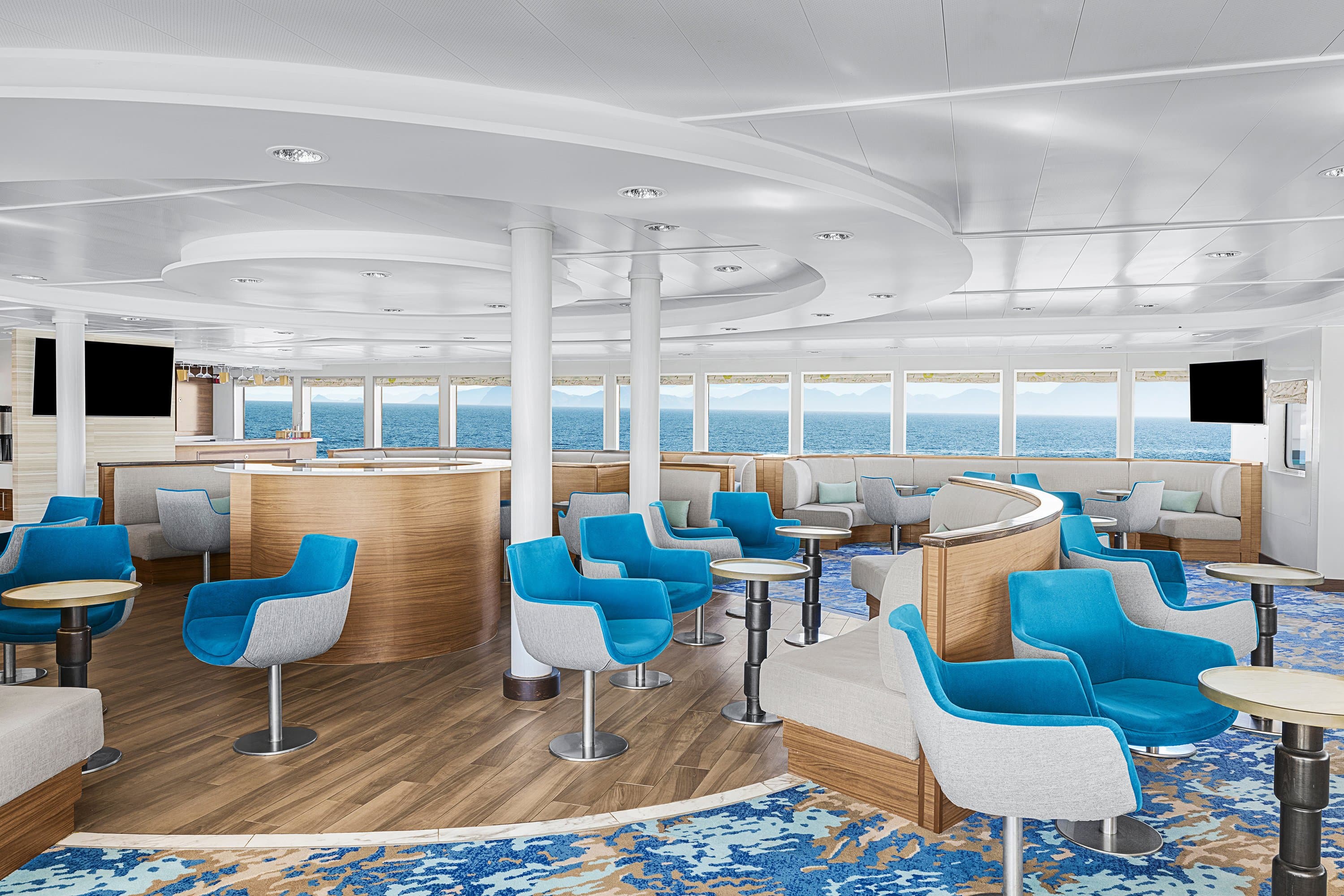 02_Large RGB-LEX-Ship NG Quest-Venture Interior - Lounge - DS23-026.jpg