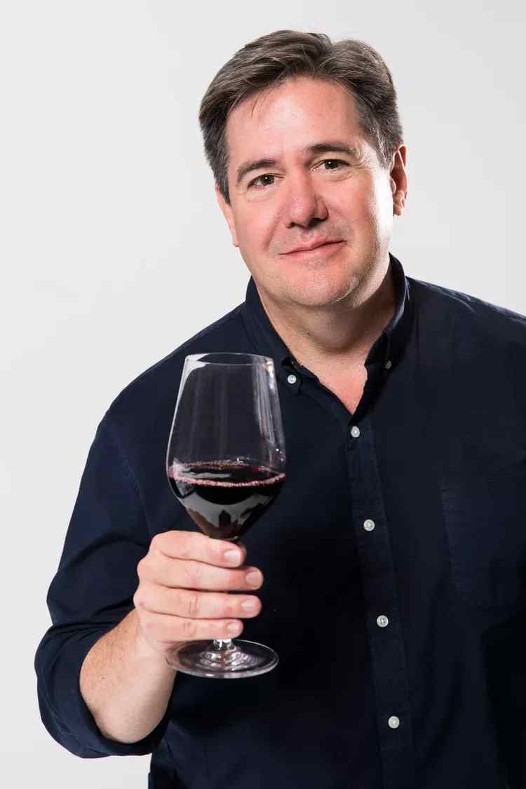 Join Food &amp; Wine magazine's Executive Wine Editor Ray Isle on the March 31, 2024, departure of Columbia and Snake Rivers: Food, Wine, and History.