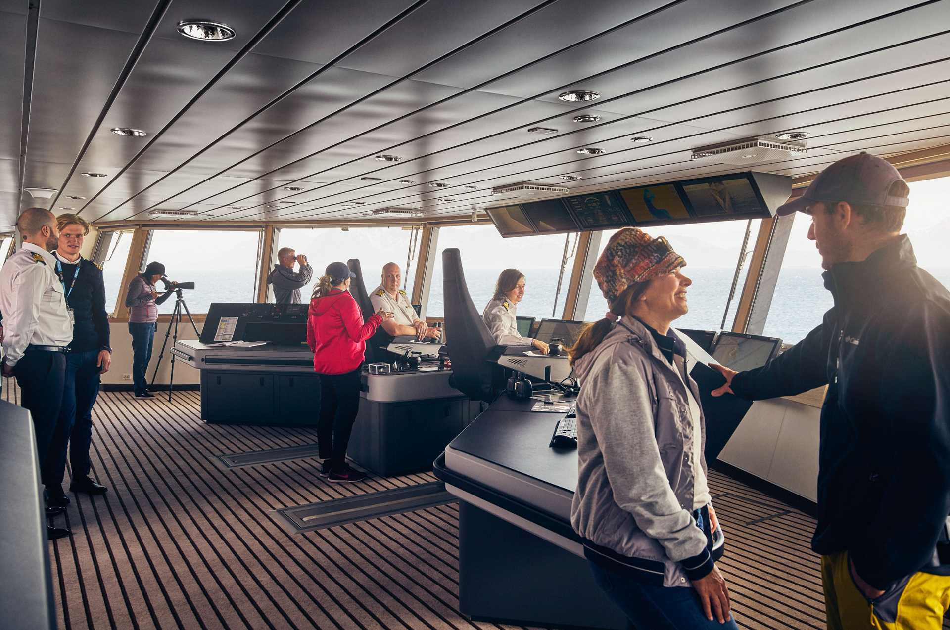 Guests on the bridge of National Geographic Endurance